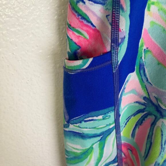 Lilly Pulitzer Luxletic Casa Del Sol Weekender Leggings Small Blue Floral Crop - Picture 8 of 11
